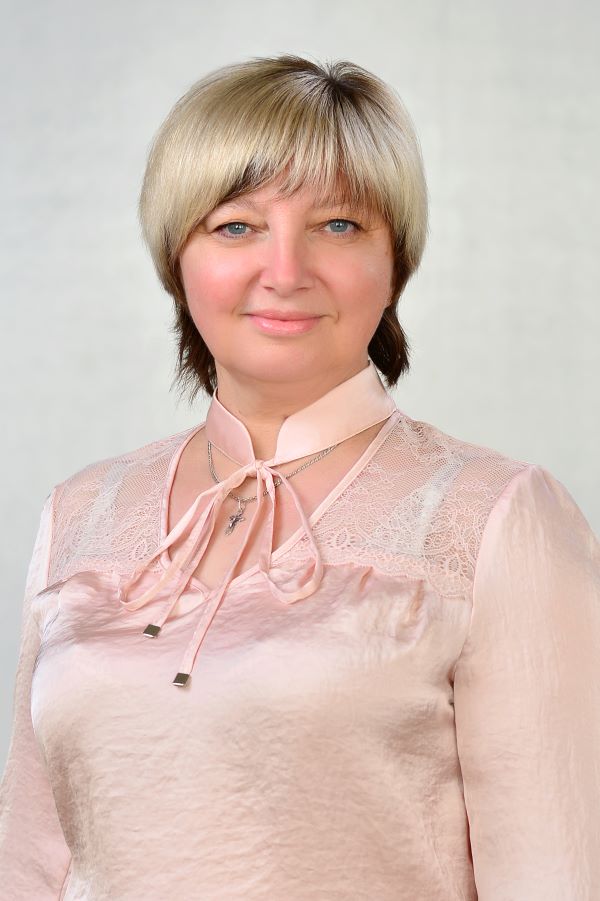 Зенюкова Елена Сергеевна.